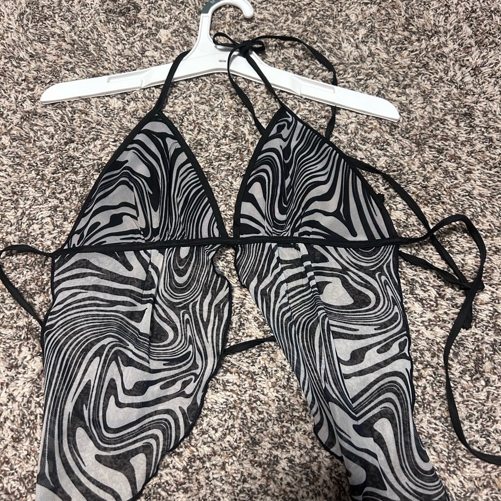 Adika Black and White Swirl Tank Top